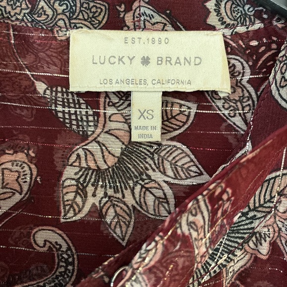Lucky brand ladies sheer blouse with paisley design in size extra small. - Picture 2 of 9